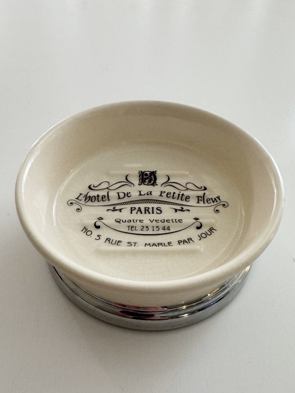French Style Ceramic Soap Dish – L'Hôtel De La Petite Fleur Paris